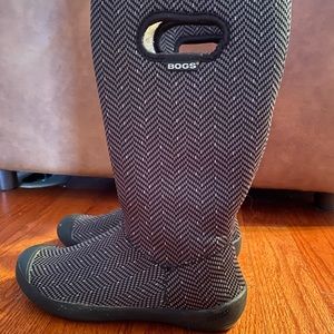 Women’s Bogs boots